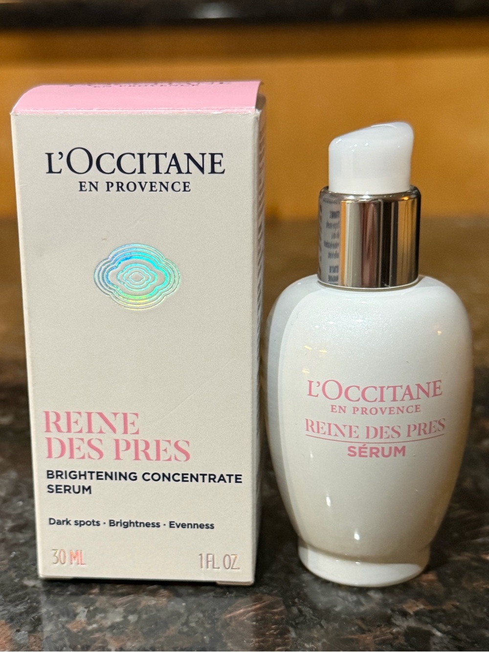 L'OCCITANE REINE DES PRÉS BRIGHTENING CONCENTRATE SERUM 1 OZ/30 ML